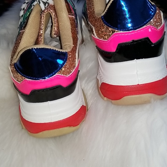🇺🇲🌌🌈Glitter Bomb SneakersSize 8 and 8.5 available footwear YOKI - Picture 12 of 16